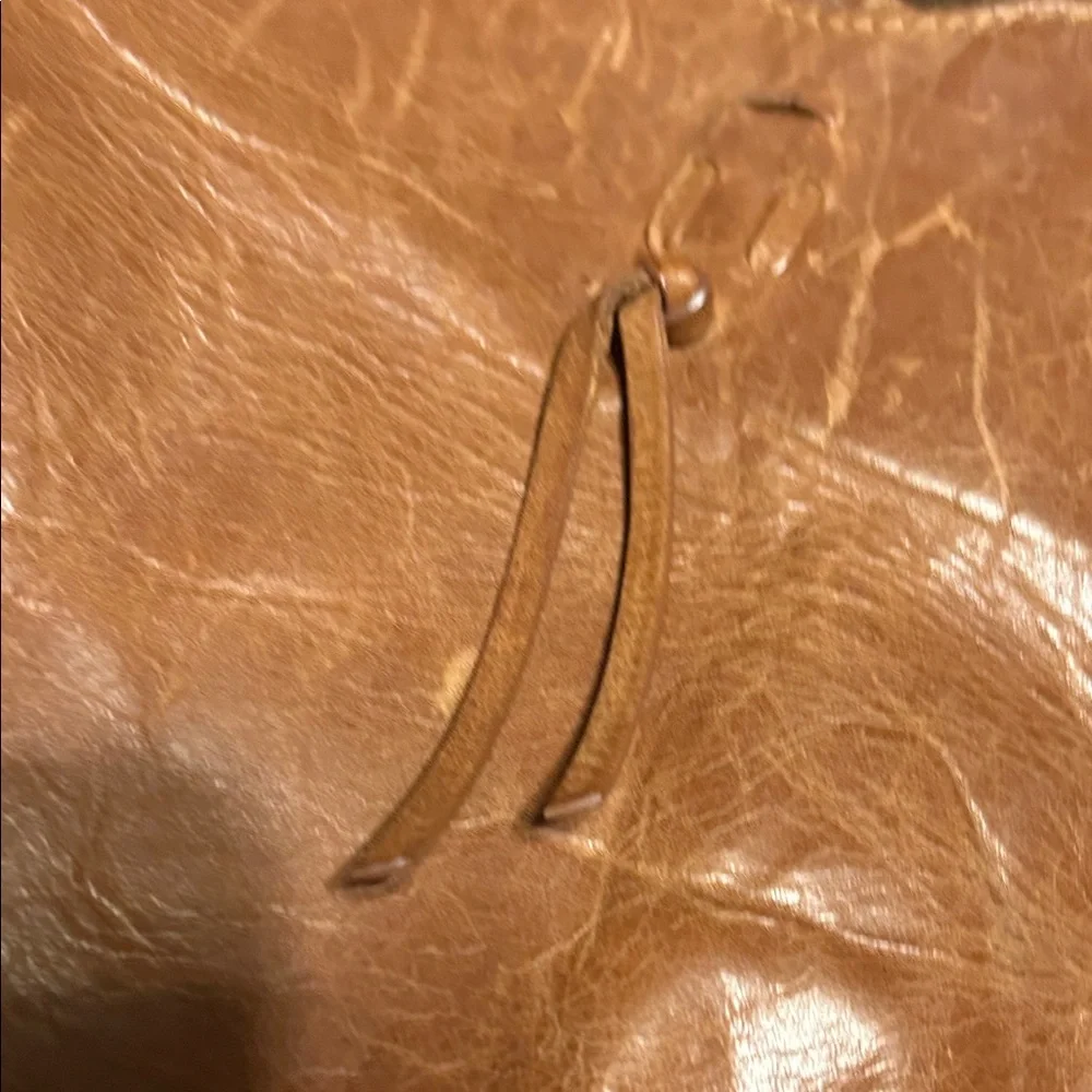 Born Tan Leather Handbag - Picture 11 of 13